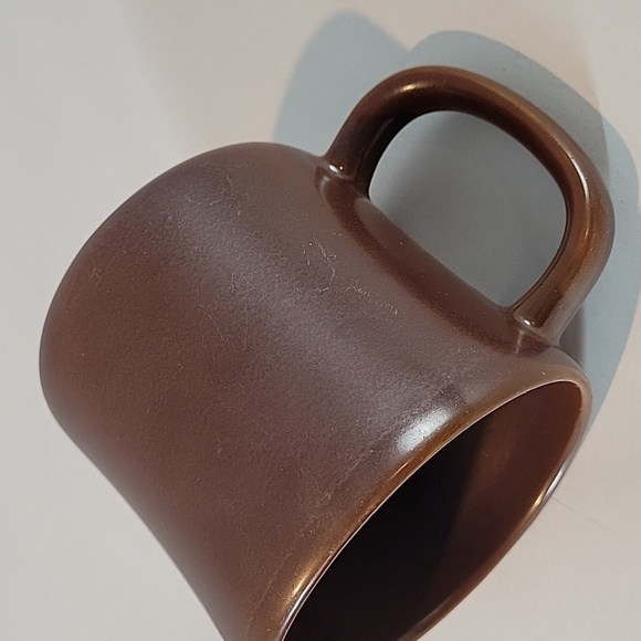 STARBUCKS 2010 Brown HOT COFFEE embossed Mug - Picture 10 of 12